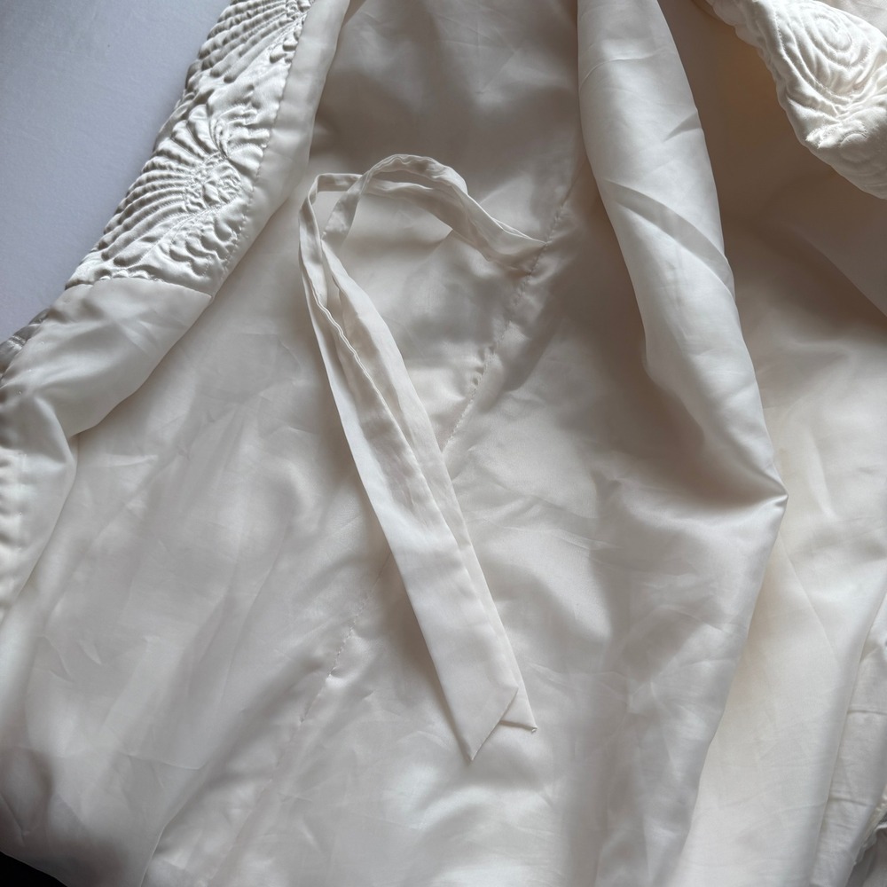 Vintage 90s Quilted Shell Trapunto Long Robe Cream Satin Dressing Gown L - Picture 13 of 14